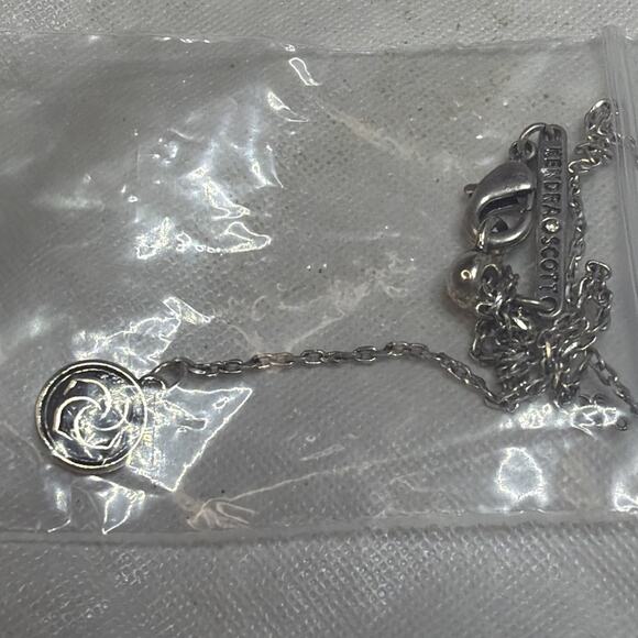 Kendra Scott Dolly Parton Ari Heart Music Note Necklace Silver Drusy Dust Bag179 - Picture 7 of 8